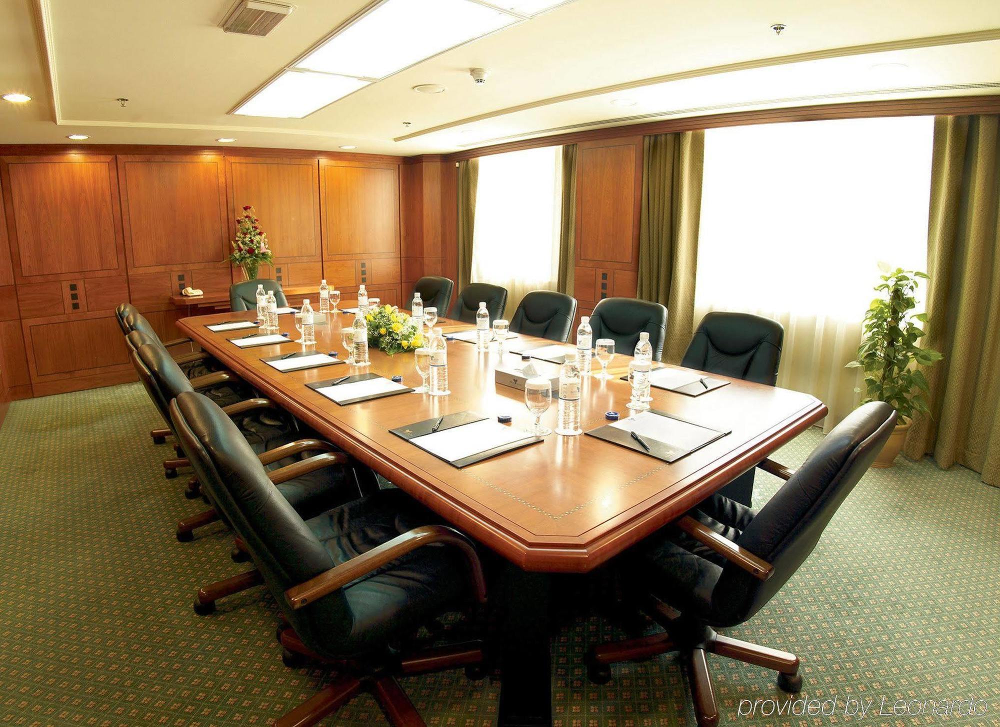 Swiss-Belhotel Sharjah Perniagaan gambar