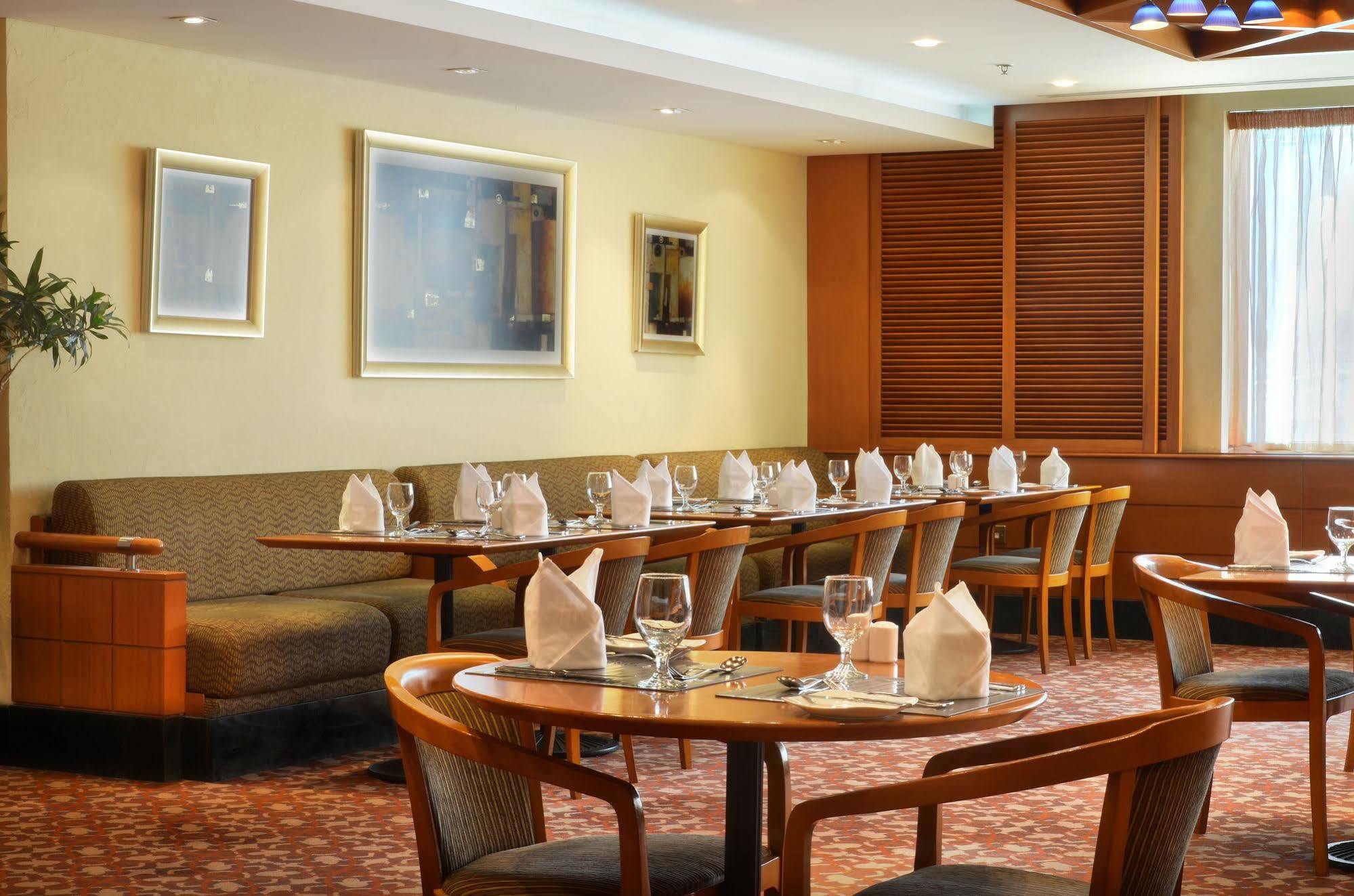 Swiss-Belhotel Sharjah Luaran gambar